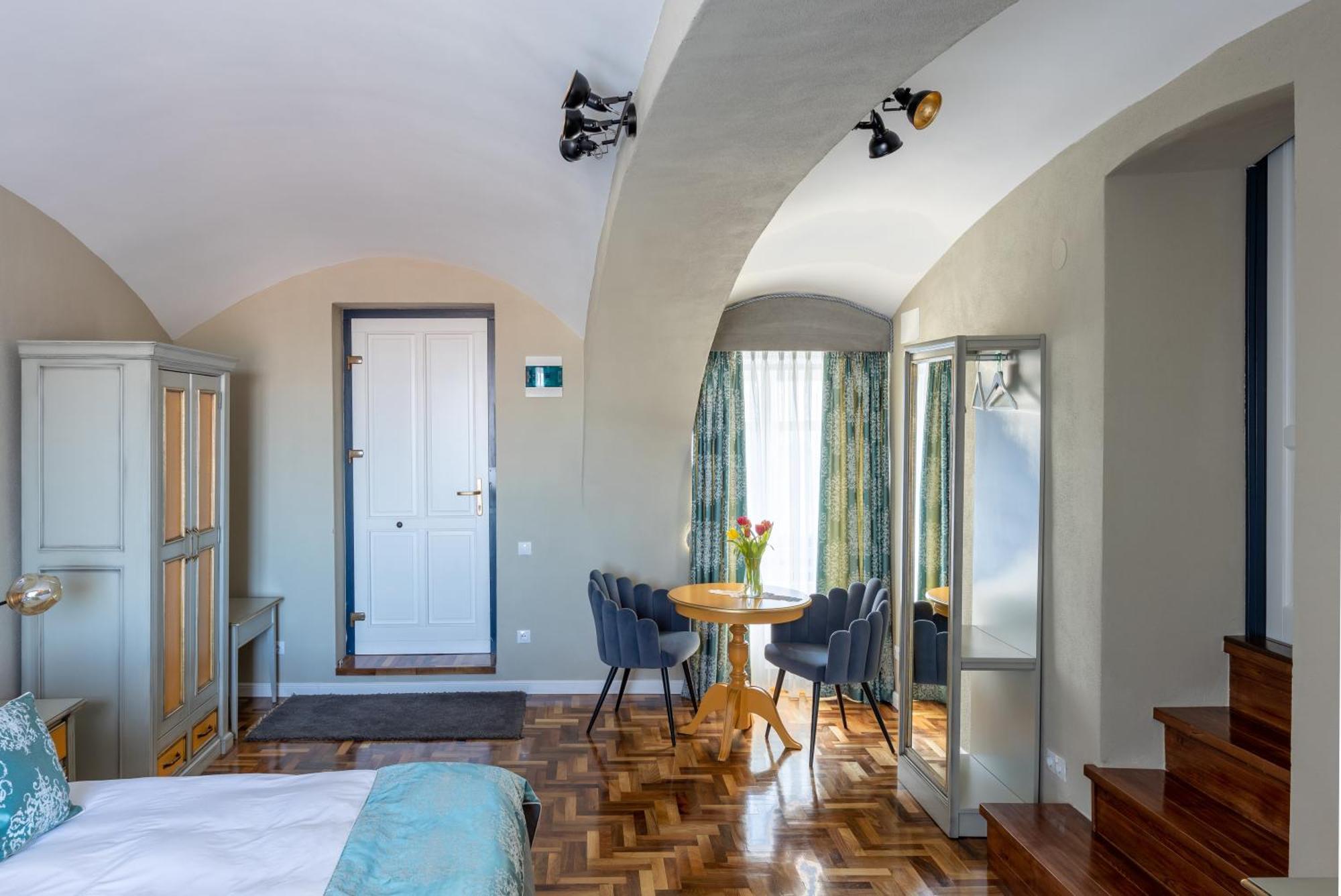 Bed and Breakfast Magister Seven Sybin Zewnętrze zdjęcie
